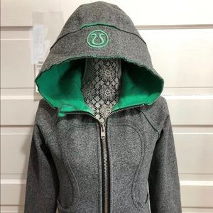 Lululemon Scuba Hoodie - Size 6
